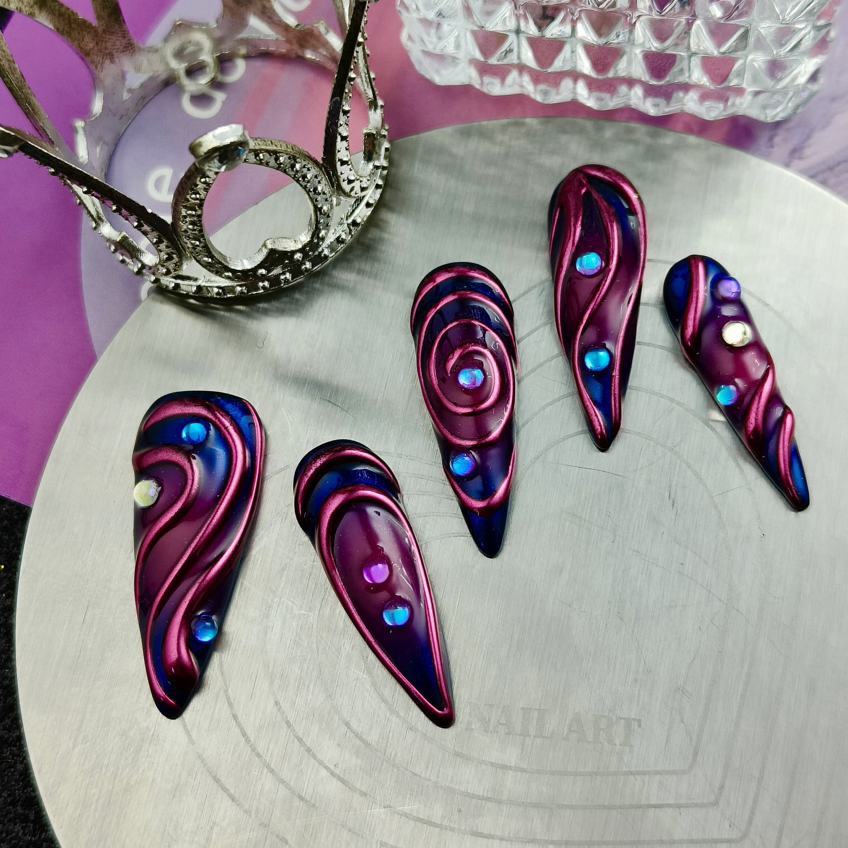 Handmade Press-on Nails with 3D Swirl Design and Rhinestone Accents