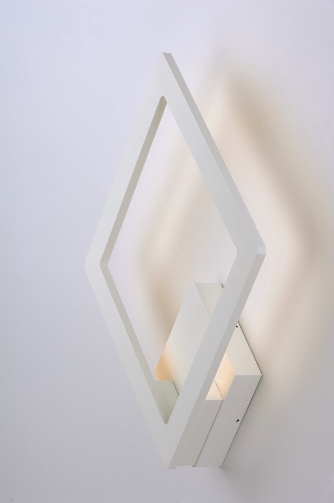 Maxim E41495-WT Alumilux LED Outdoor Wall Sconce, White