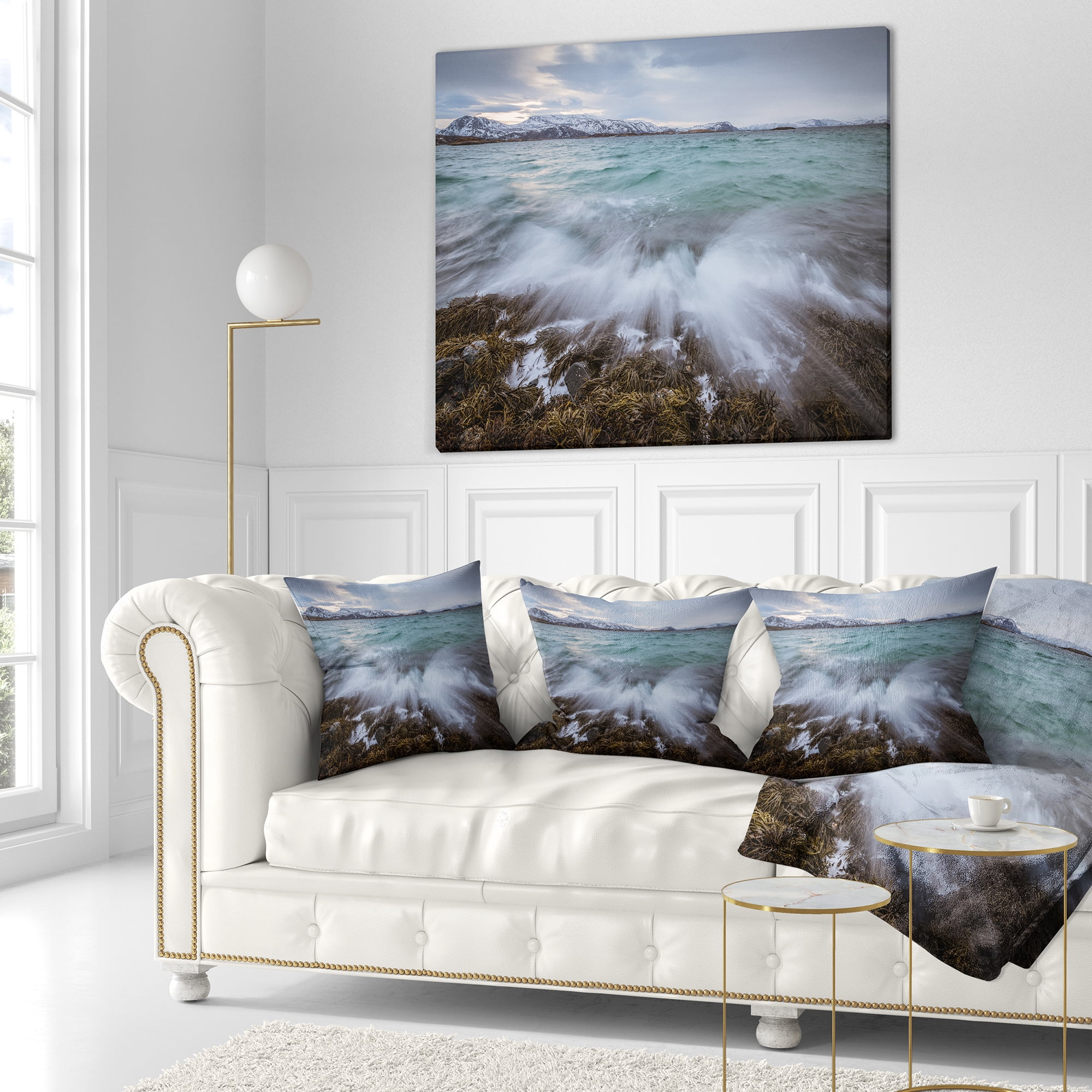 Designart Waves Splashing Rocks in Norway - Modern Seascape Throw Pillow - 16x16