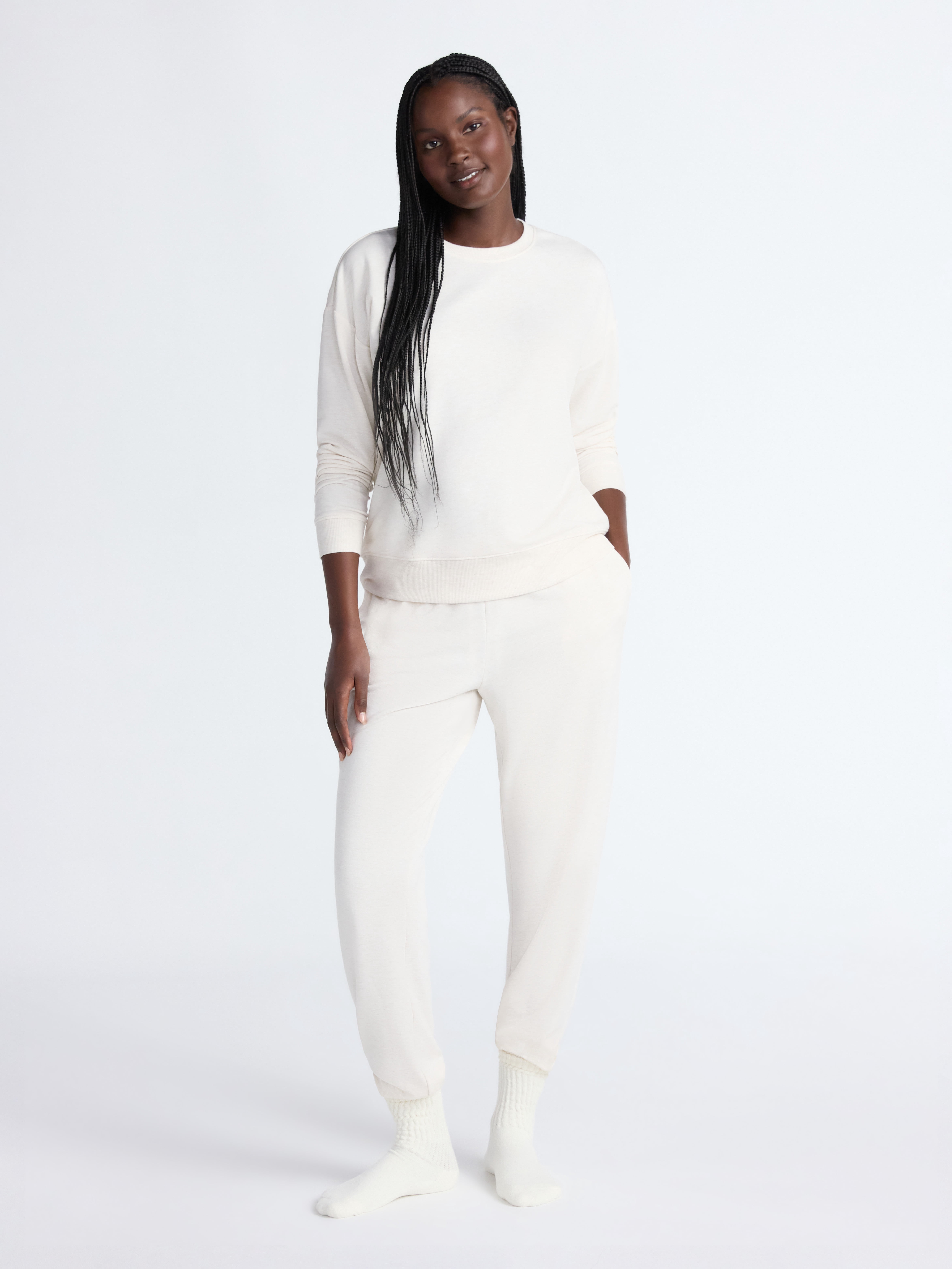 Joyspun Women's Fleece Drop Shoulder Sleep Top with Long Sleeves, Sizes XS-3X