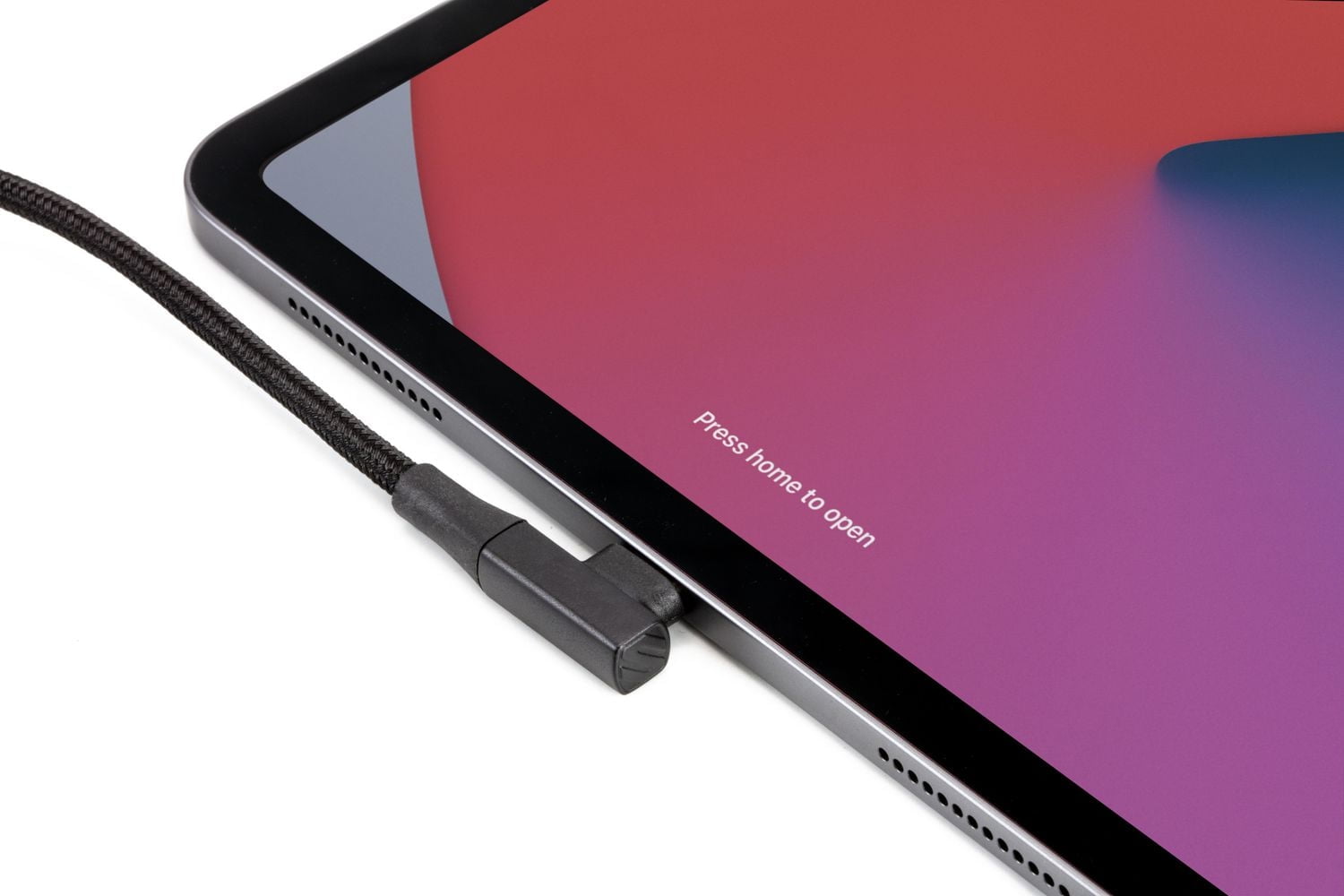 Câble tressé de recharge et synchronisation CCBRA4-SP Scosche Strikeline qualité USB-C à USB-C angle droit, 1,3 m (4 pi) noir Cable rechar USB-C-USB-C 4 pi