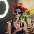 thumbnail image 2 of KAKOWELY Diadema de Halloween para el Día de los Muertos, diadema de esqueleto con flores artificiales para cosplay, accesorio para el cabello para fiesta de Halloween para mujer, 2 of 5