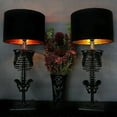 thumbnail image 3 of Lampe de table Squelette Veilleuse Gothique Maison Lumière Décorative Classique-Noir, 3 of 5