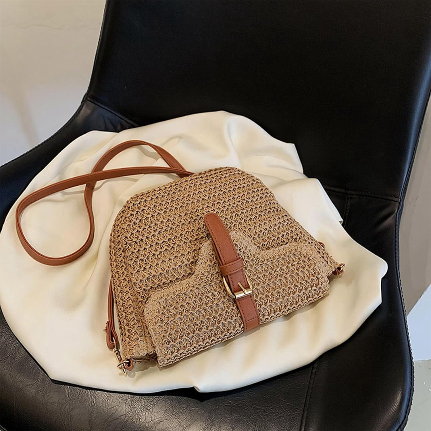 Straw Purses for Women, Summer Straw Crossbody Bag Purses Woven Straw Beach Bag for Vacation