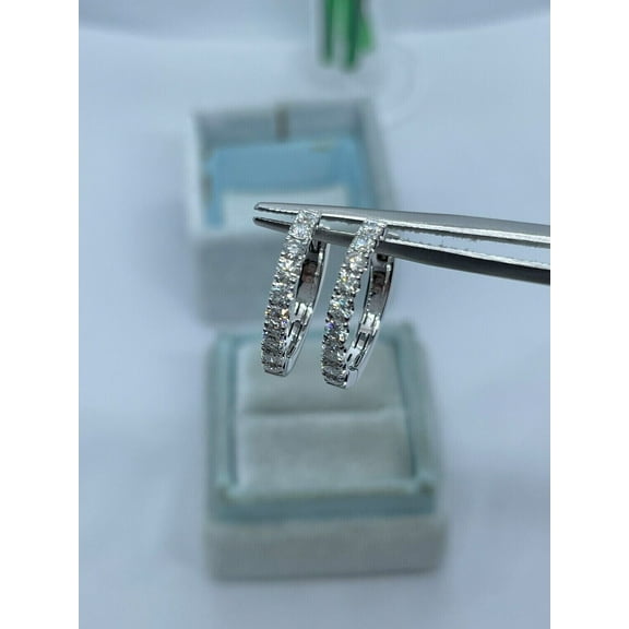 New Jewelry 2Carat Round Cut Natural Moissanite Hoop Earrings 14K White Gold Plated Silver