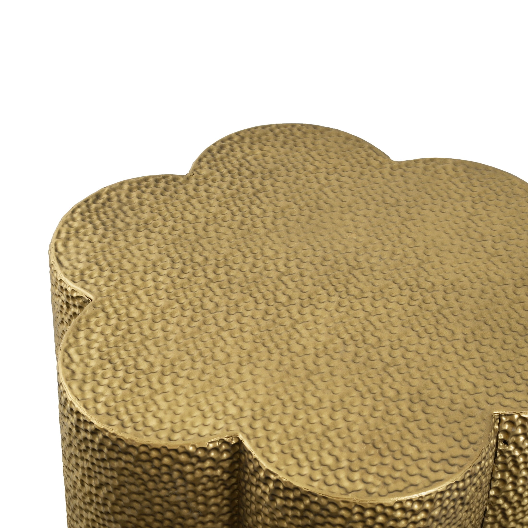 Christopher Knight Home Luxury Hammered Iron Flower-Shaped Accent Side Table, Indoor Outdoor Use, Gold