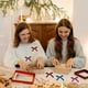 thumbnail image 4 of Cinta de Terciopelo Brillante Uxcell, Rollo de Tela Metálica Brillante para Envolver Regalos, Manualidades, Lazos para el Cabello, Coronas y Decoraciones Blancas, 4 of 7