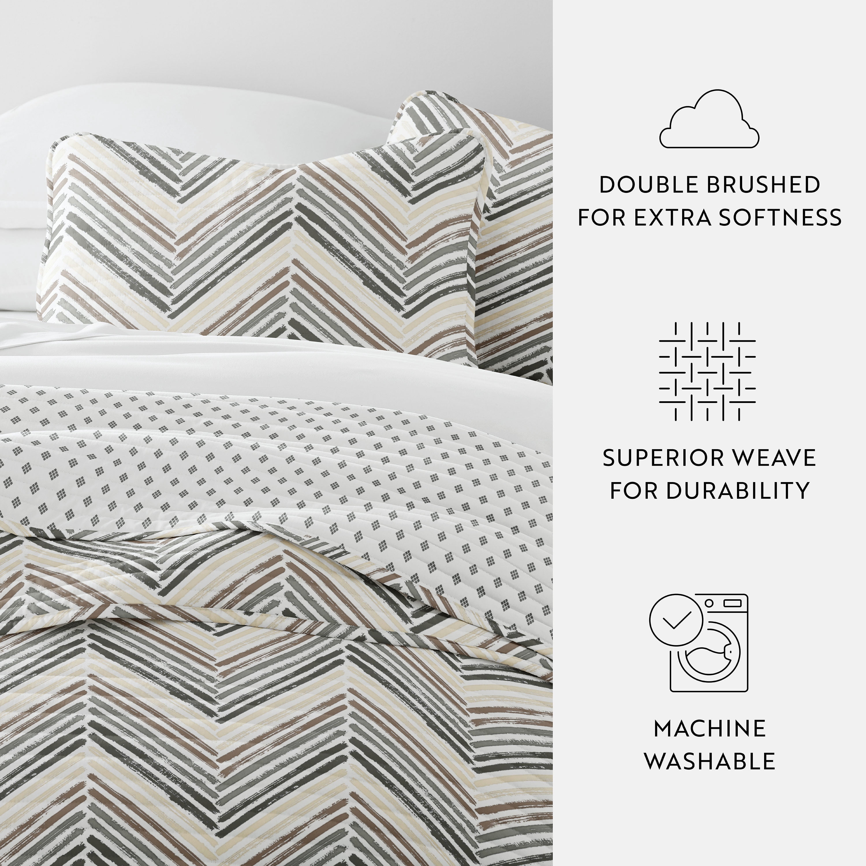 Lightweight Reversible Quilt Sets in Light Gray Painted Chevron Stitched Coverlet for Full/Queen Size Beds by Comfort Canopy