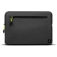 thumbnail image 1 of Funda Ultra Ligera Native Union para Macbook 13' Negro, 1 of 5