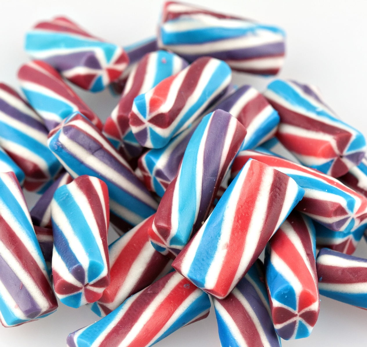 Very Berry Licorice Bites 2.5 Lb