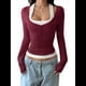 thumbnail image 3 of Camisetas Henley de Larga para Mujer, Blusa Básica Informal de Punto Acanalado con Botones y Corte Ajustado. Vino Tinto S, 3 of 7