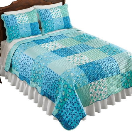 Blue Ocean Patterned Patchwork Quilt with Scalloped Edges - Seasonal Beach Décor For