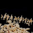 thumbnail image 2 of 100 Pcs Figurines de Personnes Assises Modèle Train Architecture Ferroviaire Diorama 1:87 2cm, 2 of 8
