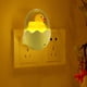 thumbnail image 1 of Luz LED nocturna de pato amarillo con enchufe estadounidense, lámpara de pared con Sensor de iluminación de encendido/apagado automático, lámpara de noche para niños, dormitorio, baño y escaleras, 1 of 5