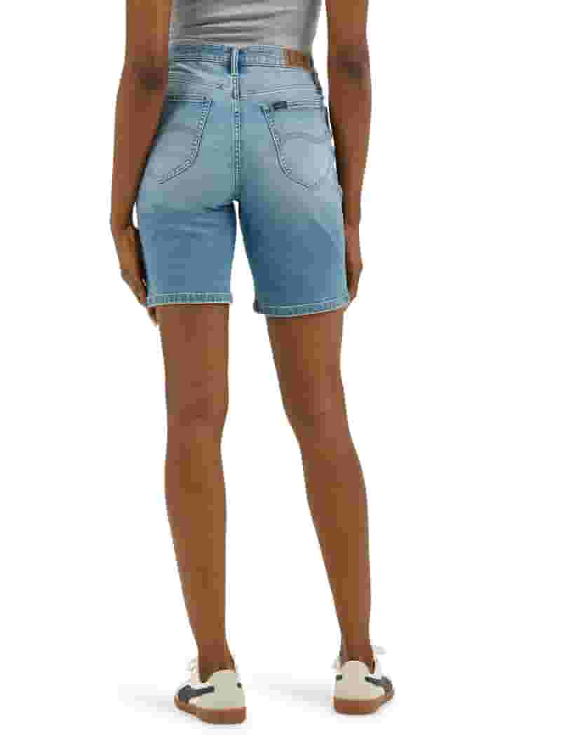 美品 Lee Women's Mid Rise Cuffed Bermuda Shorts - Walmart.com Clothing