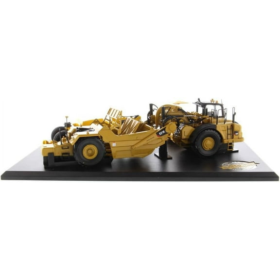 Diecast Masters 1:50 Scale Caterpillar 621K Scraper & CAT No.70 Scraper with D7 Track-Type Tractor, Evolution Series | Diecast Collectible Construction Trucks | Caterpillar Truck, Model 85563