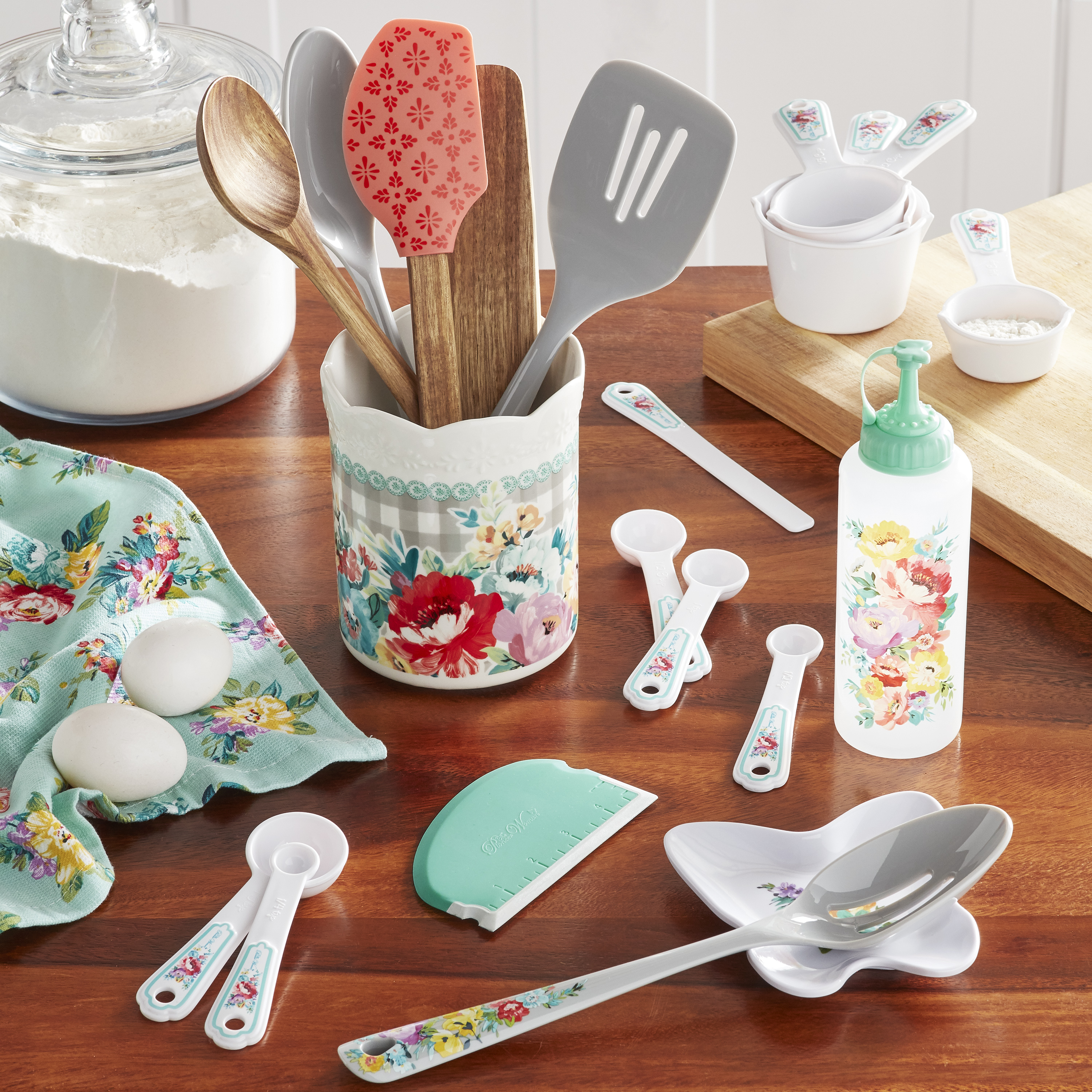 The Pioneer Woman 20-Piece Kitchen Gadget Set, Sweet Romance - image 2 of 7