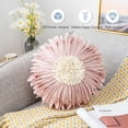 thumbnail image 3 of Yeacher Housse de Coussin en Forme de Fleurs 3D Douce avec Fermeture Éclair Cachée pour la Maison, 3 of 7