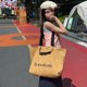 thumbnail image 5 of Bolsa de la compra Bolso de lona con cremallera en la parte superior, bolso de compras con letras, bolso de hombro informal grande (caqui), 5 of 5