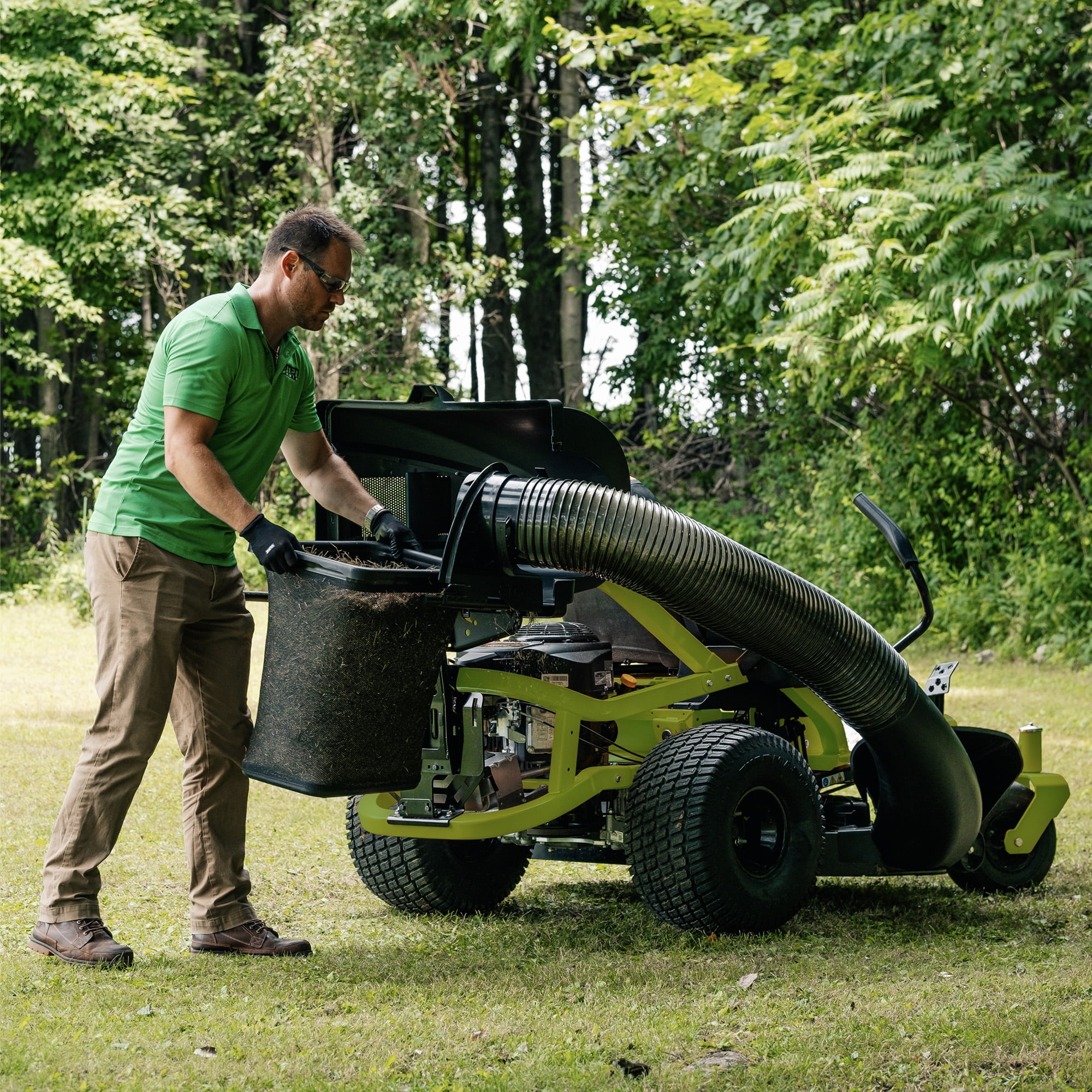 8TEN Grass Twin Bagger System for John Deere Ztrak Z315E Z320M