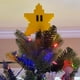 thumbnail image 4 of Lindos Colgantes De Estrella Amarilla Árbol de Navidad Decoraciones de estrellas Decoración de fiesta en el hogar Estilo de píxeles 3D para niños adultos, 4 of 7