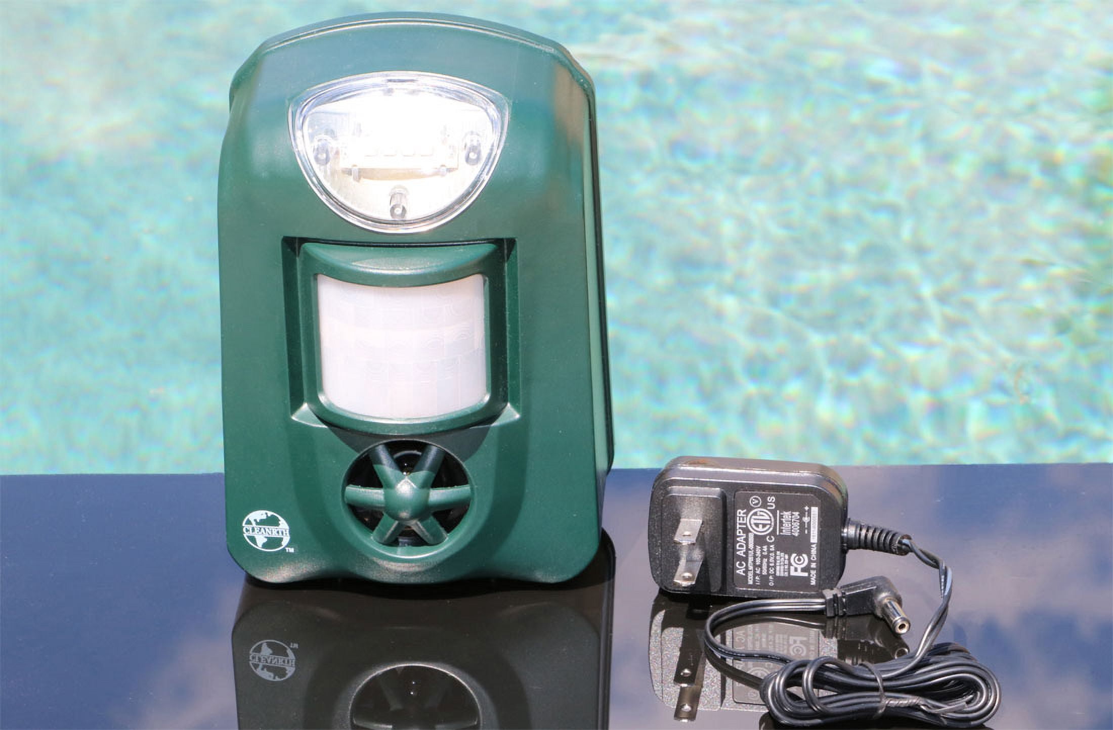 CLEANRTH TSBR610 Advanced Sonic/Ultrasonic Bird Repeller w/Triple Scan Technology