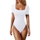 thumbnail image 1 of Body de mujer con cuello cuadrado y canalé - Ropa de yoga sin espalda, material de poliéster, diseño sexy para la playa/vacaciones, tallas S-L (detalles de busto/longitud), 1 of 5