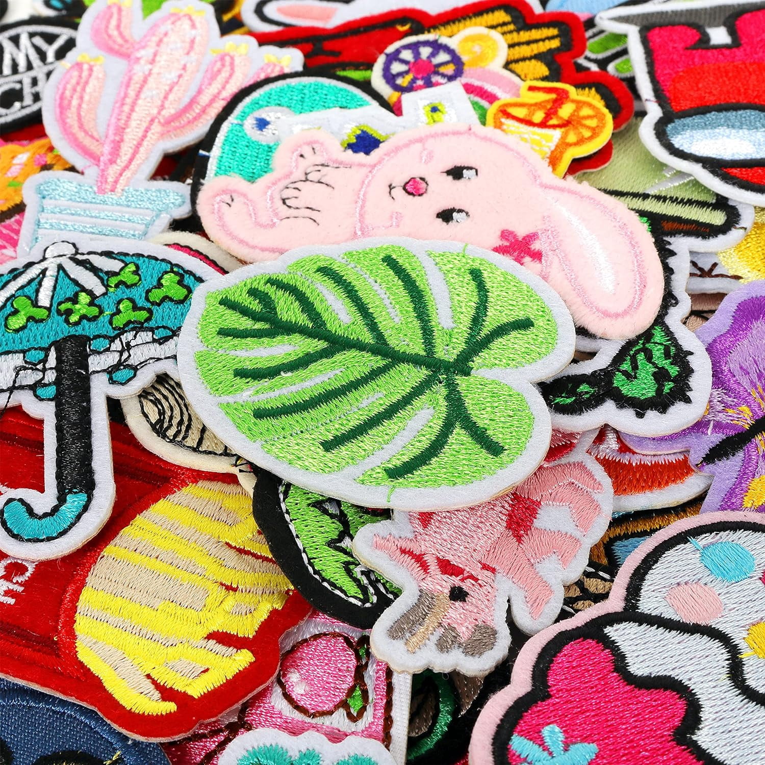 Iron on Patches for Clothing: 100Pcs Random Assorted Styles Funny Patch Repair Embroidered Appliques for Clothes Sew on/Iron on Jackets Backpacks Hat Dress Fabric for DIY Accessories