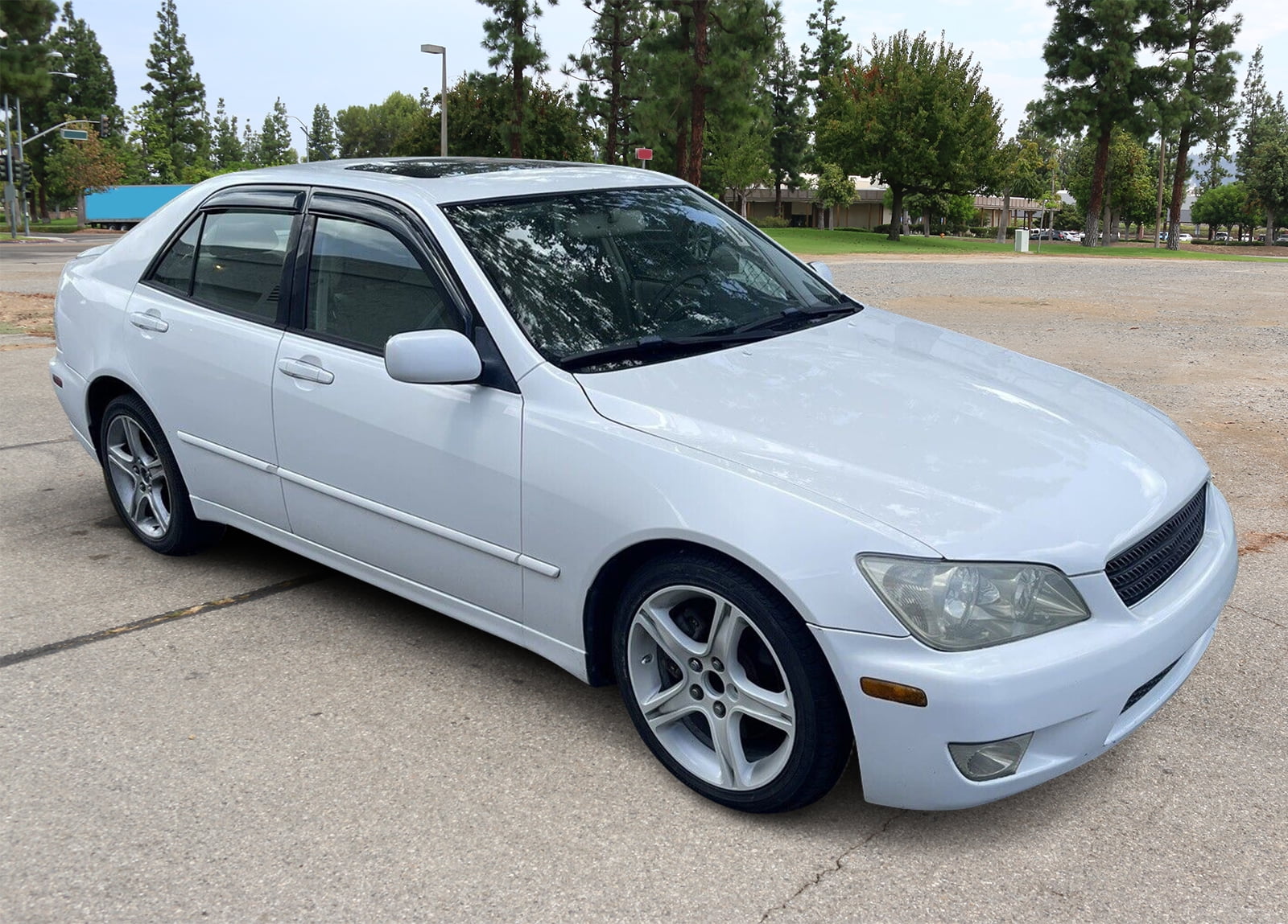 Ikon Motorsports Compatible with 01-05 Lexus IS300 Sedan Acrylic Window Visors Vent Windshield Deflector Rain Guard 4Pc Set Outside Mount 2001 2002 2003 2004 2005
