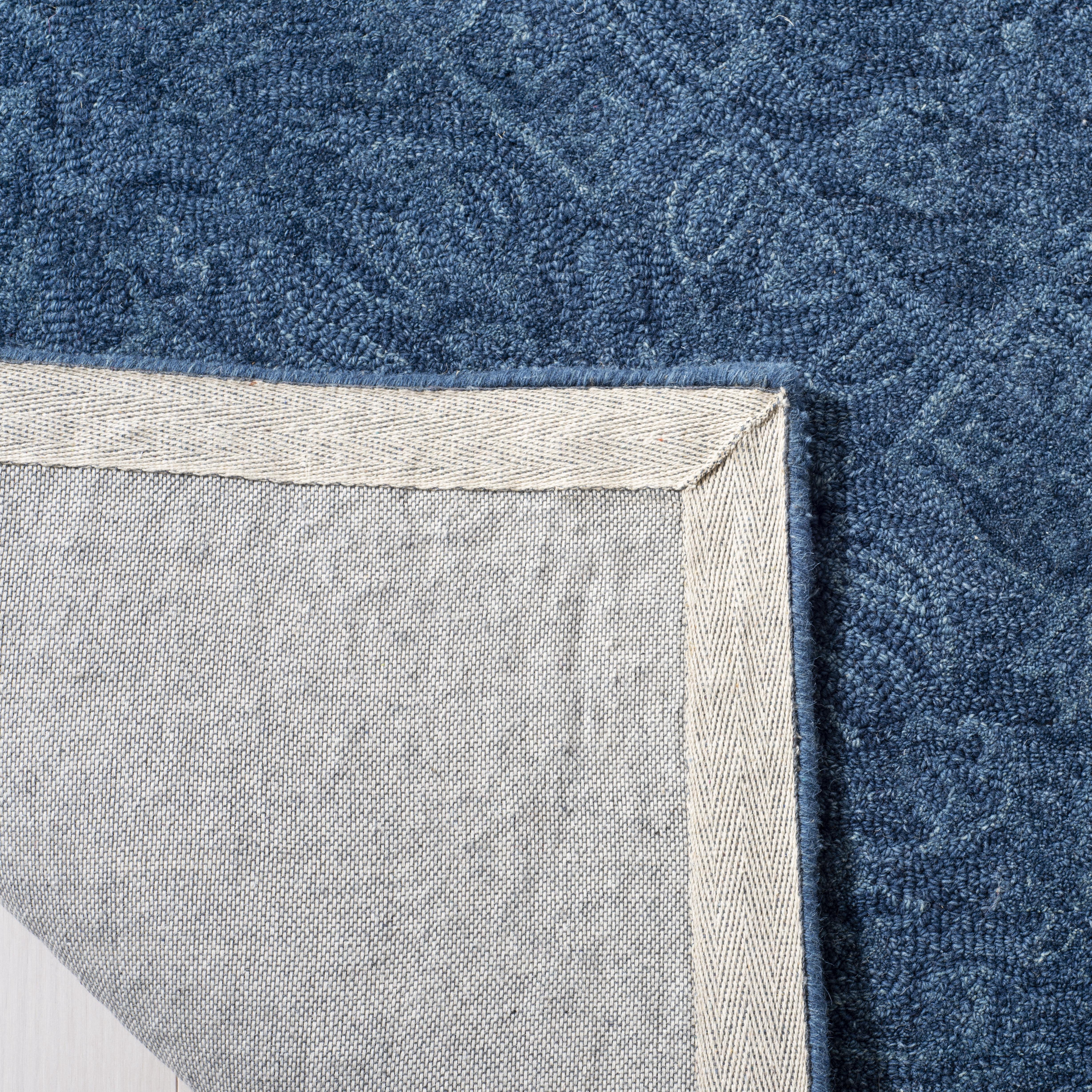 Safavieh Dip Dye Felicia Floral Area Rug, Navy Blue, 5' x 8'