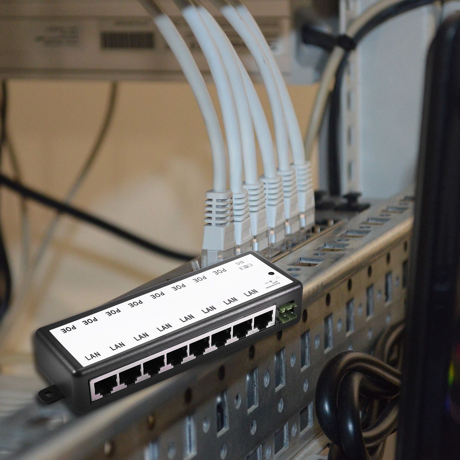 8 Ports Poe Injector Poe Splitter for Cctv Network Poe Camera Power Over Ieee802.3Af