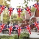thumbnail image 4 of 30 banderas colgantes de bandera británica para decoración de oficina en casa (triángulo de 10 m) Ehuebsd Para estrenar, 4 of 9