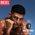 thumbnail image 4 of Diesel Only The Brave Tattoo, Eau de Toilette para hombre, aroma amaderado con notas cítricas, salvia, pimienta y tabaco, 4.2 fl. oz., 4 of 5