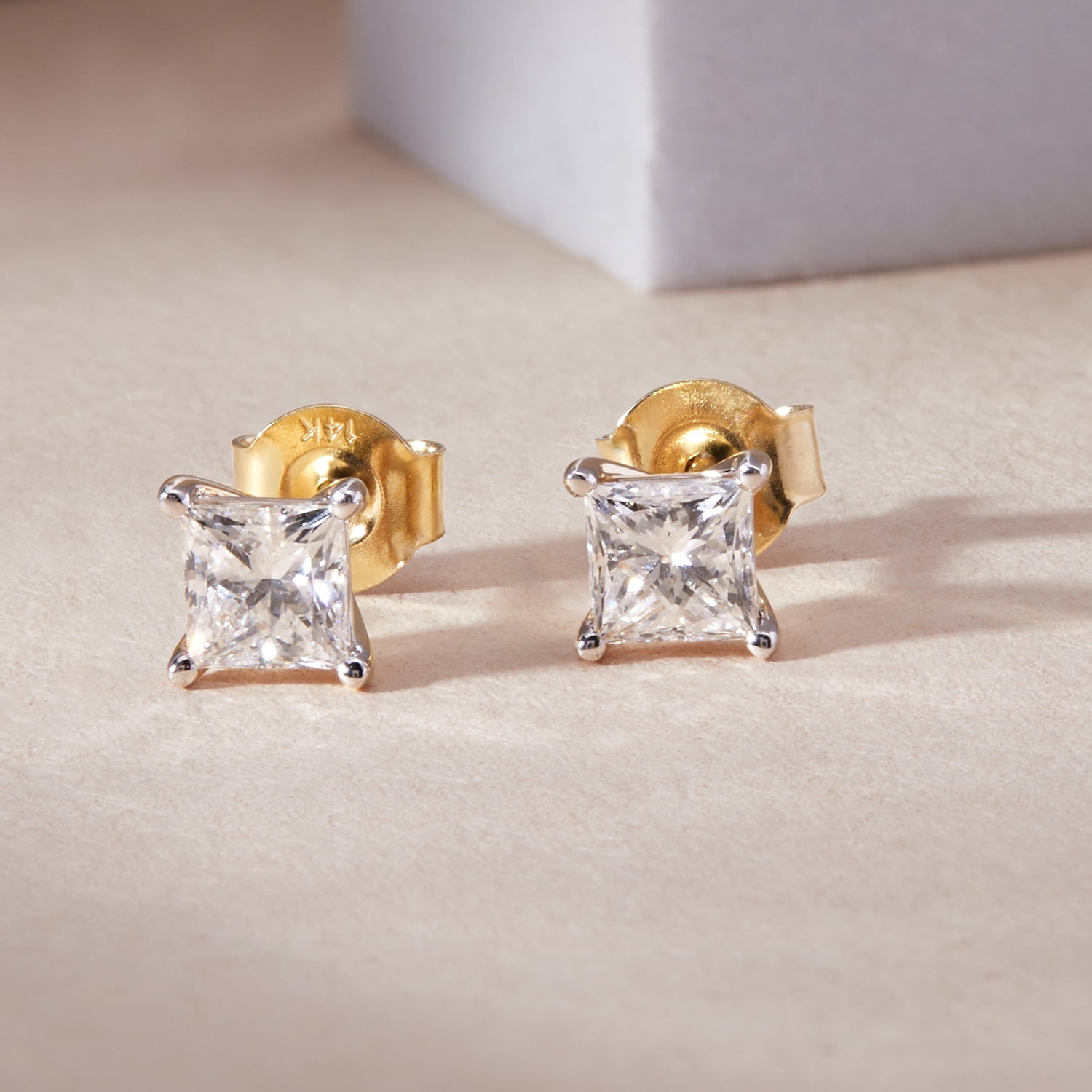 DewberryDiamonds 1 cttw Princess Cut IGI Certified Lab Grown Diamond Classic 4 Claw Solitaire Stud Earrings for Women & Men in 14K Solid White Gold Push Back (Clarity: VS, Color: EF, 1.00 cttw)