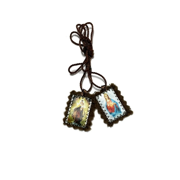 Wool traditional scapular of Our Lady of Mt Carmel. Escapulario de paño tradicional de La Virgen del Carmen