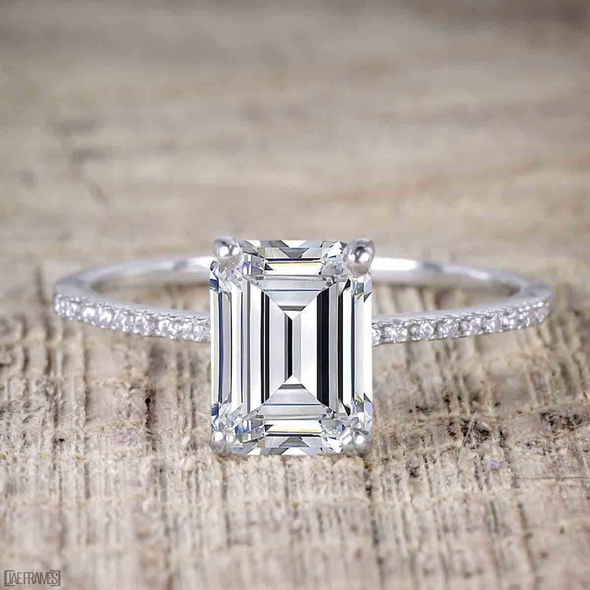 1.25 emerald cut diamond