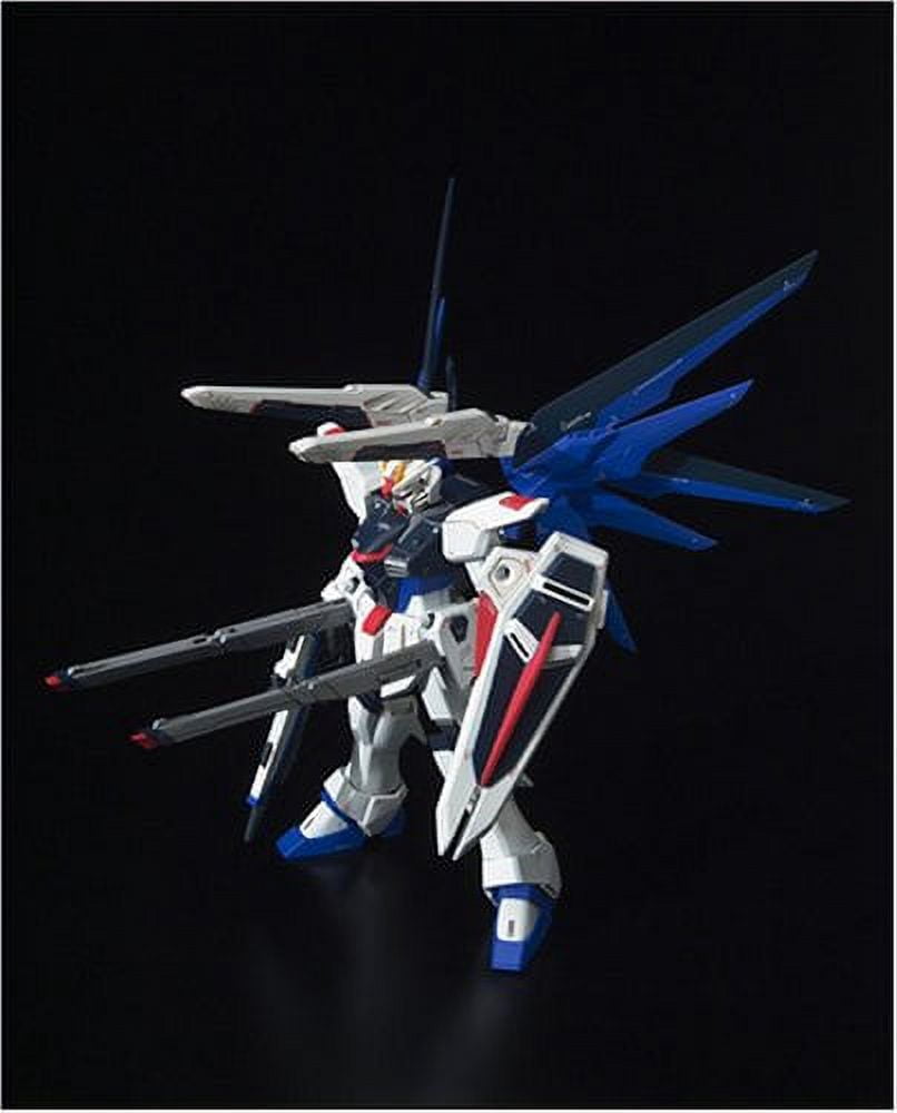 Gundam Cosmic Region #7002 Freedom Gundam Figure