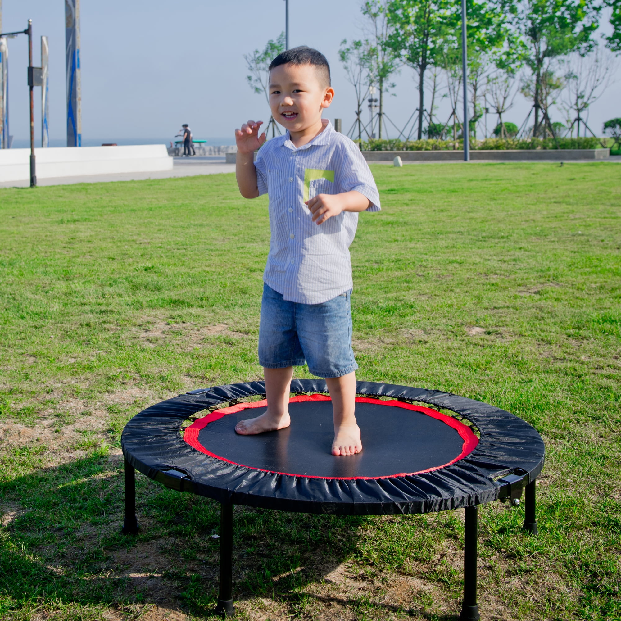 ZENOVA 40 Mini Trampoline for Adults and Kids Fitness, Indoor Trampoline  Rebounder with Adjustable Foam Handle for Bounce Workout Max Load 330lbs,  Blue and Black 