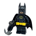 thumbnail image 2 of LEGO Superheroes Batman Negro con Cinturón Utilitario y Pistola de Grappling LEGO, 2 of 2