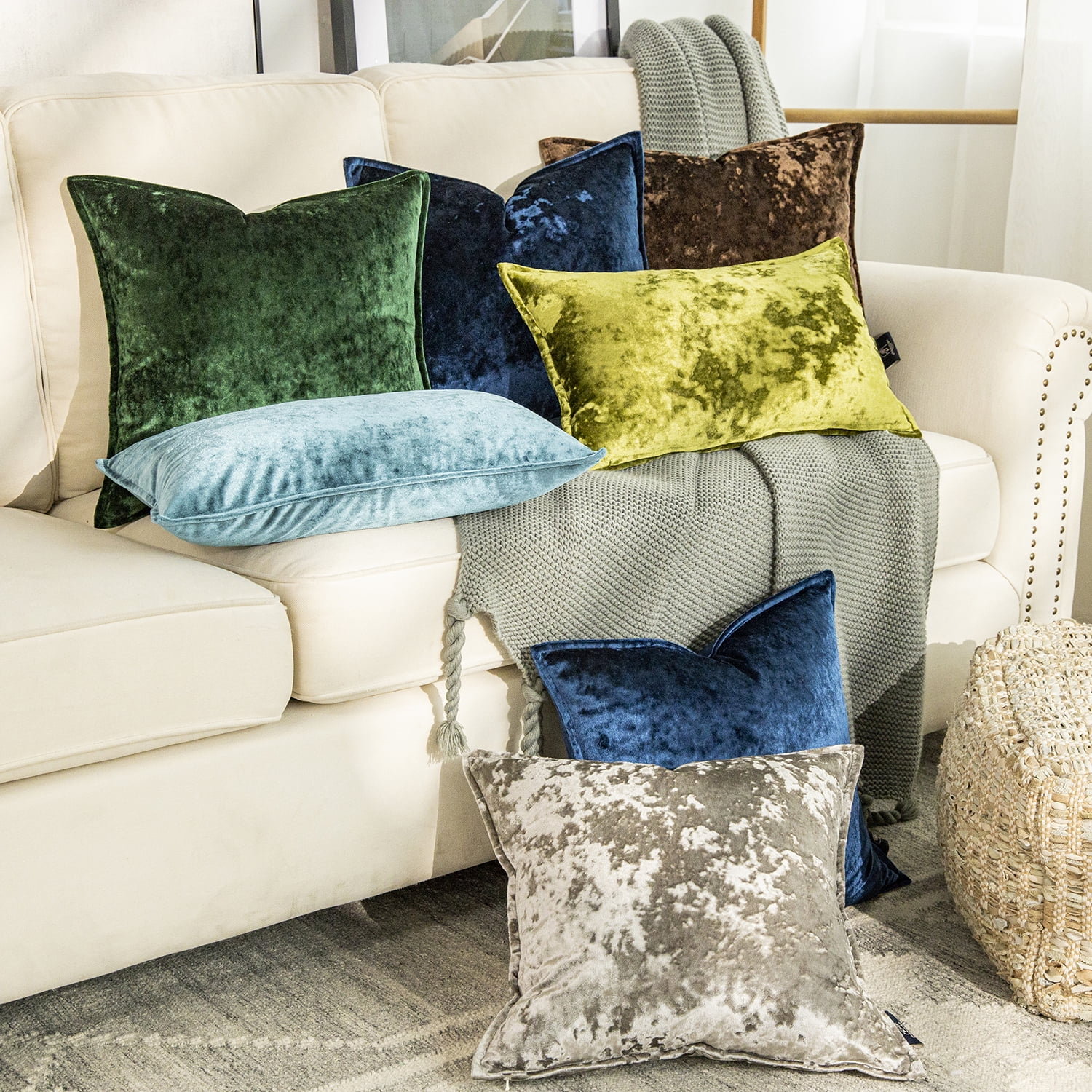 Phantoscope 18" x 18" Modern Lake Blue Polyester Throw Pillow , ( 2 Count)