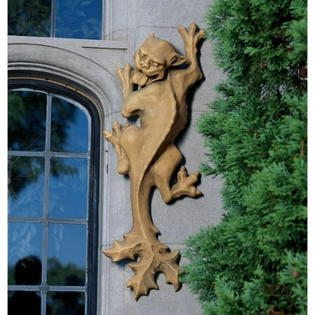 Catgoyle on the Loose Statue!