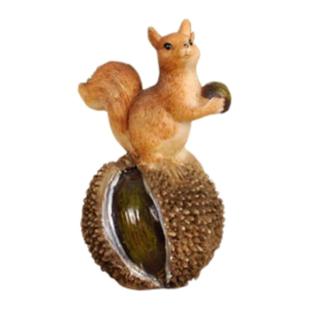 Estatua de ardilla de escultura de jardín Modelo animal de resina decorativa de resina Ornamento de ardilla para regalos de jardinería patio trasero con castaño