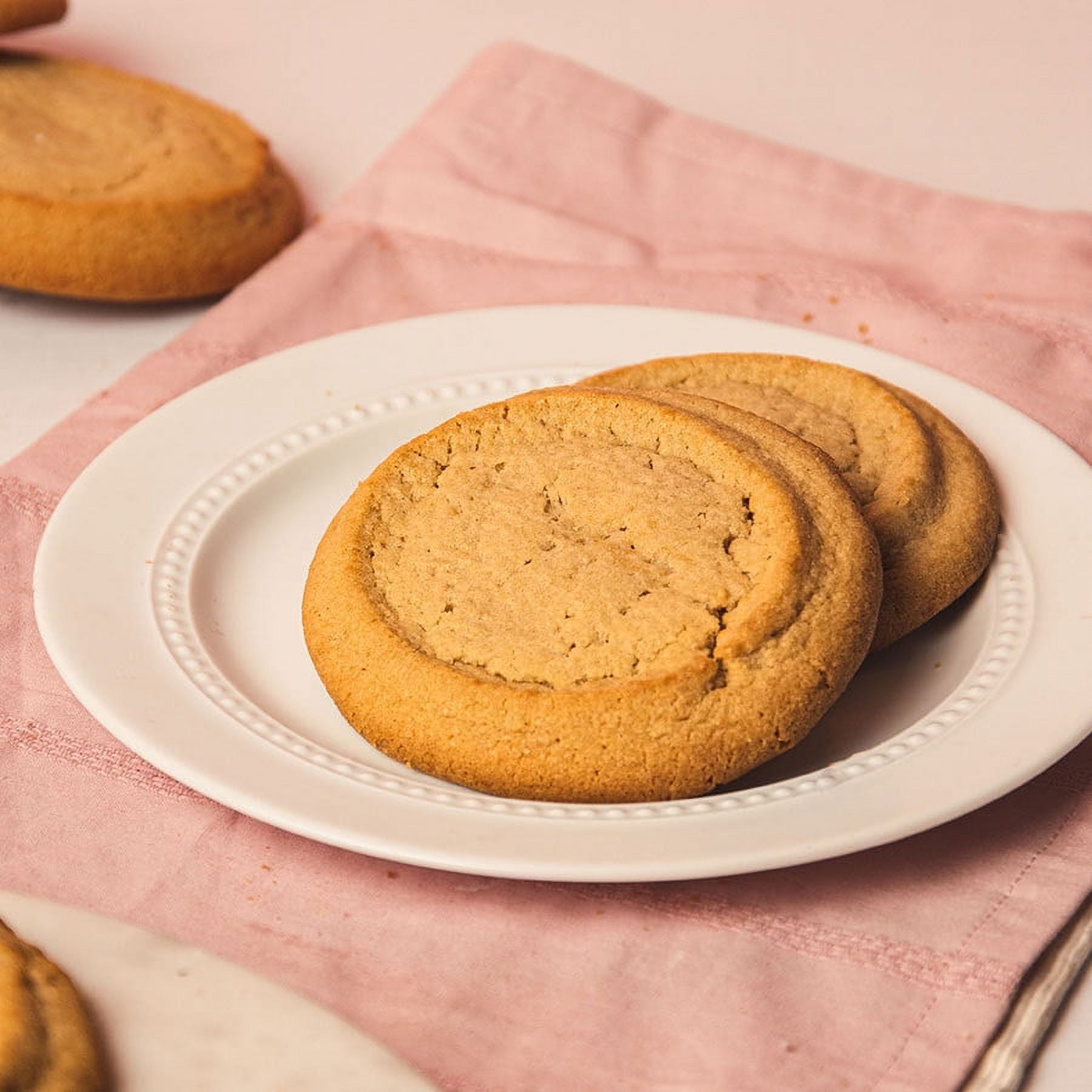 Carlo's Bakery Peanut Butter Cookies (12x Pack) - Creamy and Crunchy Delight - Ideal for Snacking or Gifting - Baked Fresh and Ready to Enjoy