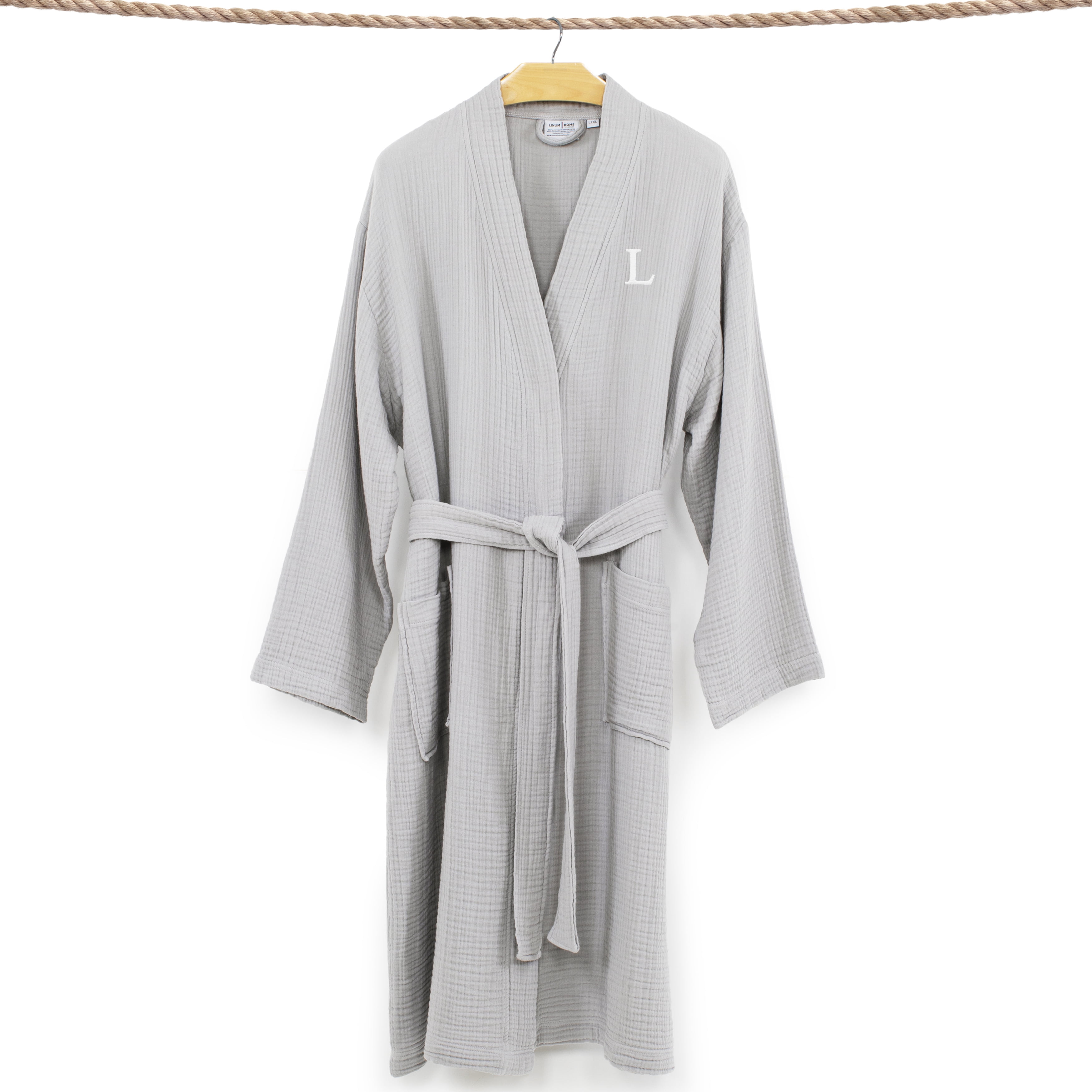 Linum Home Textiles 100% Turkish Cotton Smyrna Personalized Hotel/Spa Luxury Robes