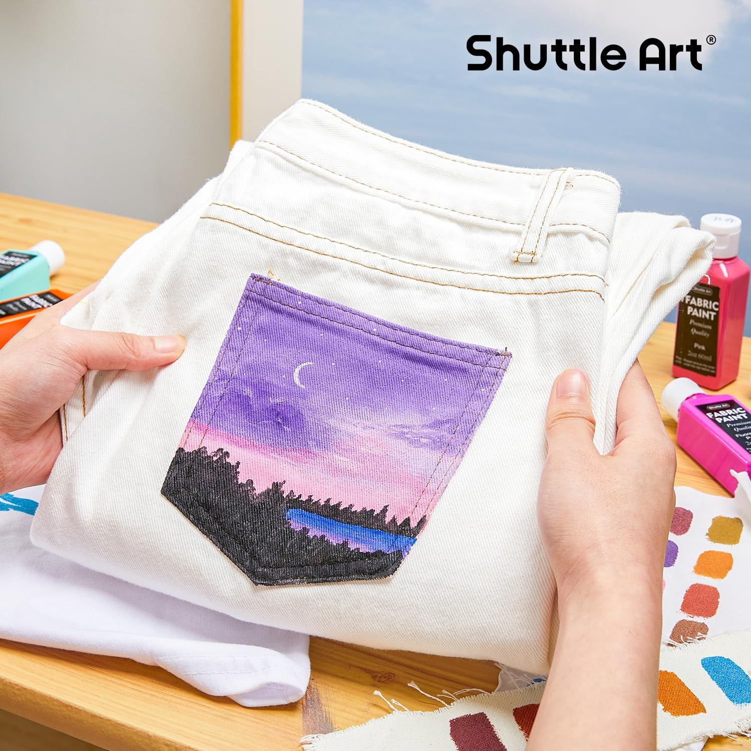 Fabric Paint, Shuttle Art 30 Colors Permanent Soft Fabric Paint in Bottles (60ml/2oz) with Brushes, Palette, Stencils, Non-Toxic Textile Paint for T-shirts, Shoes, Jeans, Bags, DIY Projects