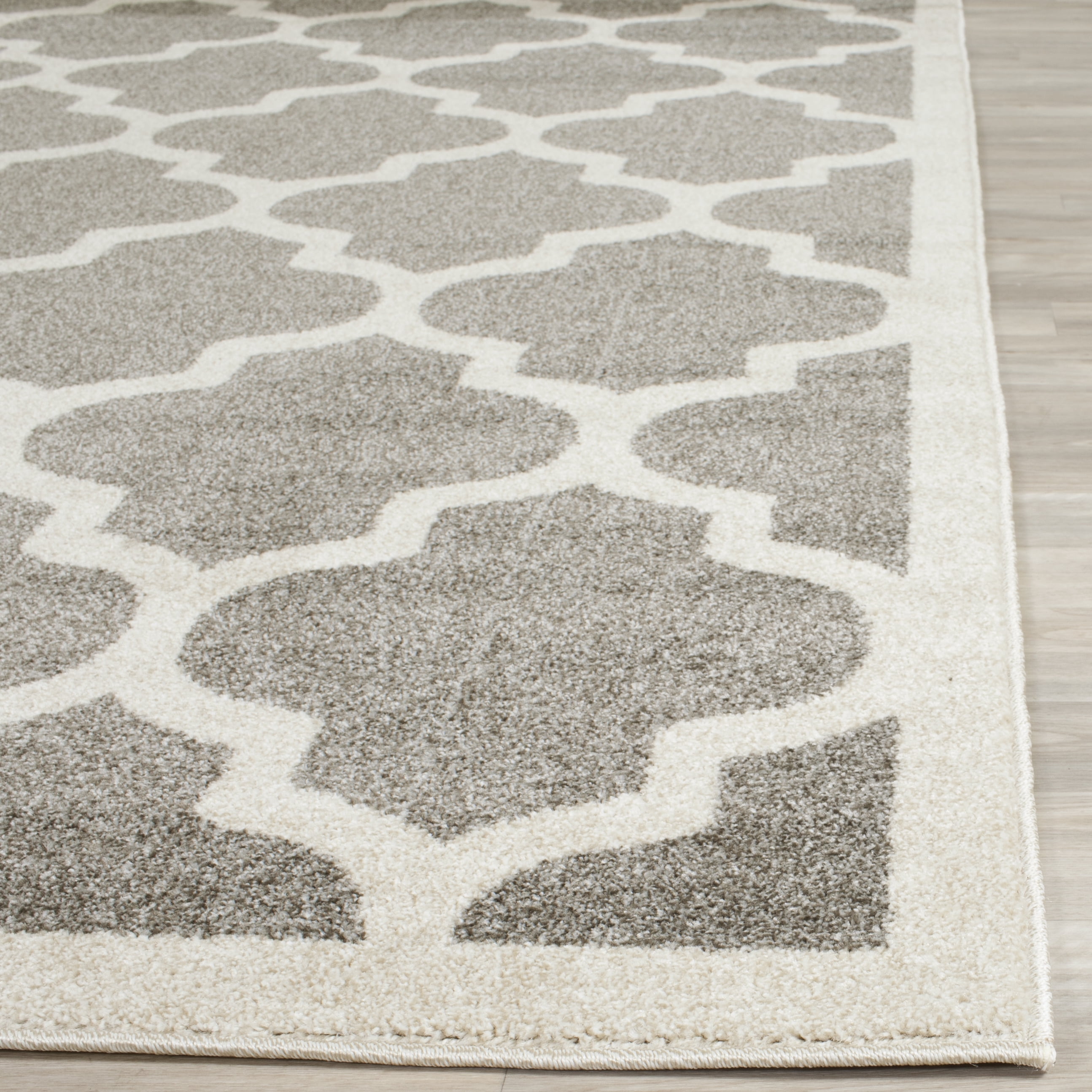 Safavieh Amherst Roderick Geometric Runner Rug, Dark Gray/Beige, 2'3" x 21'