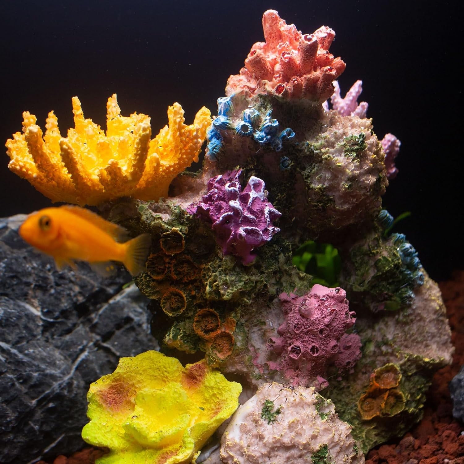 Fish Tank Rock Decor Coral Cave Aquarium Decorations Large Resin Coral Mountain Ornaments Large Fish House Breed Tank Decor for Marine Betta Fish Tank Landscape