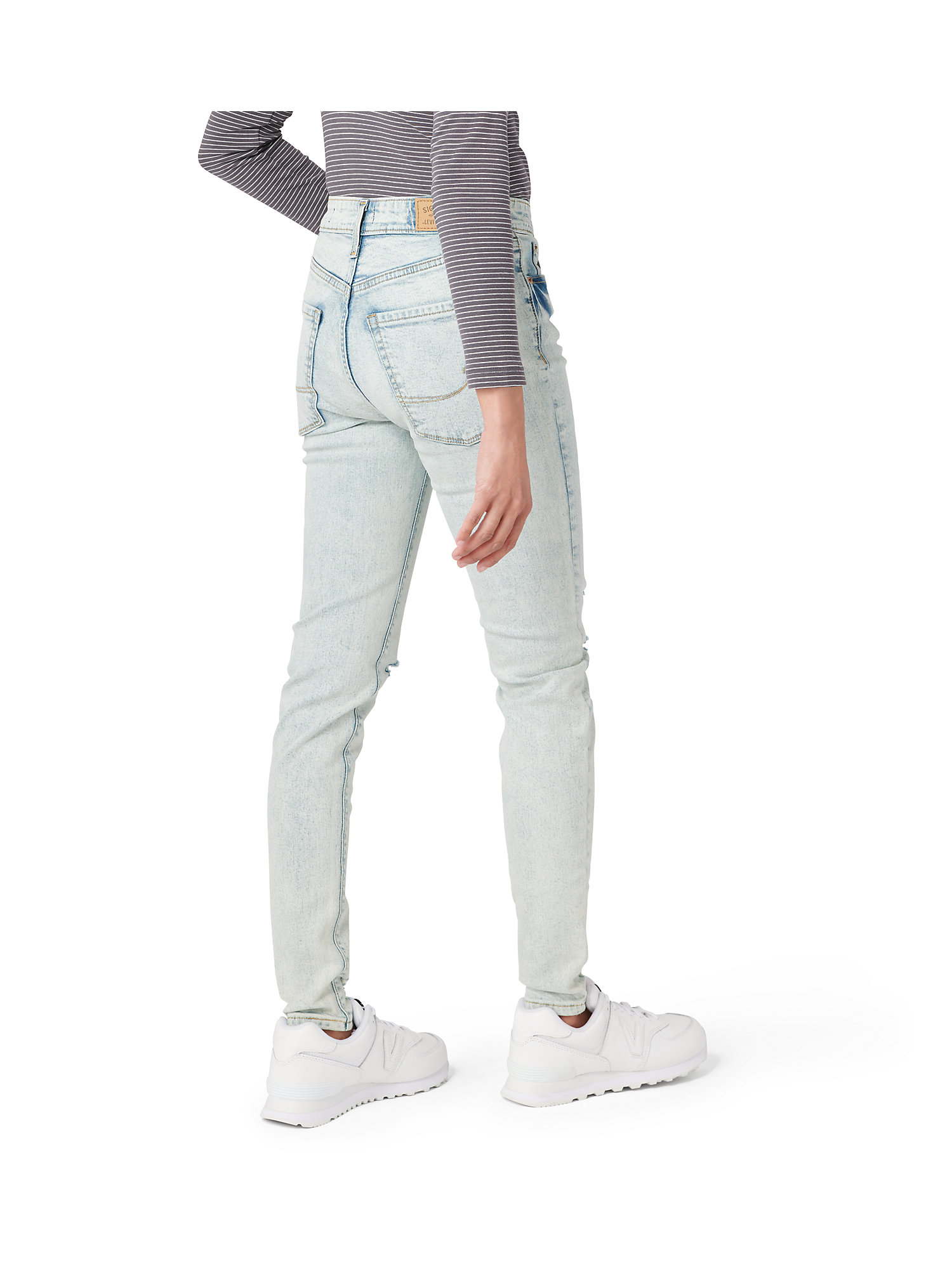 Signature by Levi Strauss & Co. Juniors' High Rise Jeggings - image 3 of 4