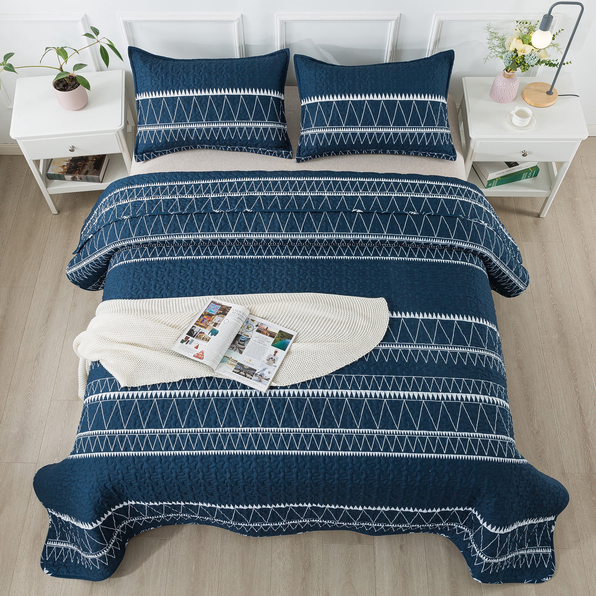 Andency California King Quilt Sets Navy Blue, 3 Pieces Soft Lightweight Summer Bedspread Coverlet Set, Oversized Boho Microfiber Quilted Bedding Set for All Seasons