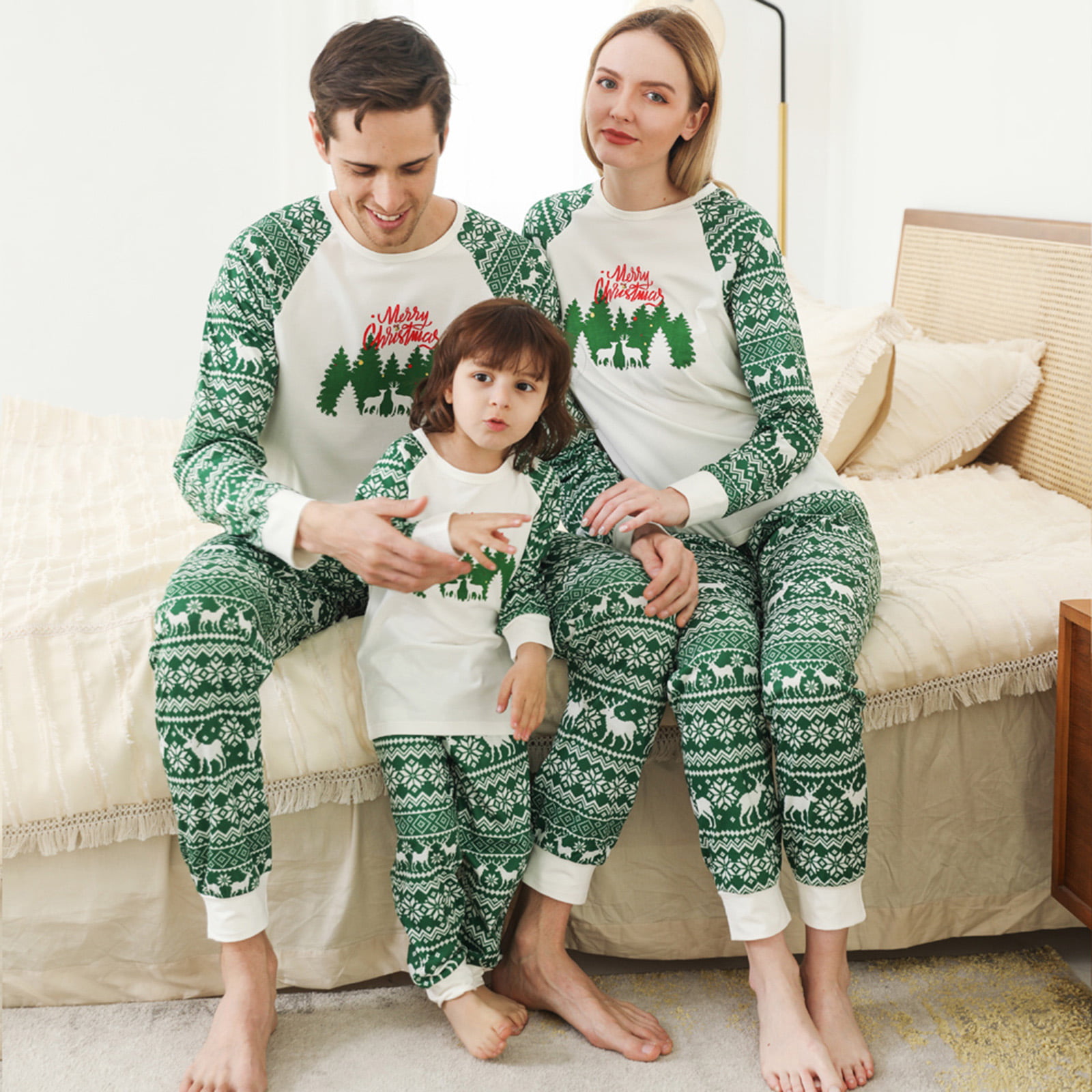 Christmas Family Matching Pajamas Sets Xmas Nightwear Polar Bear Print Sleepwear for Man Women Girl Boy Baby 2PCS Sets